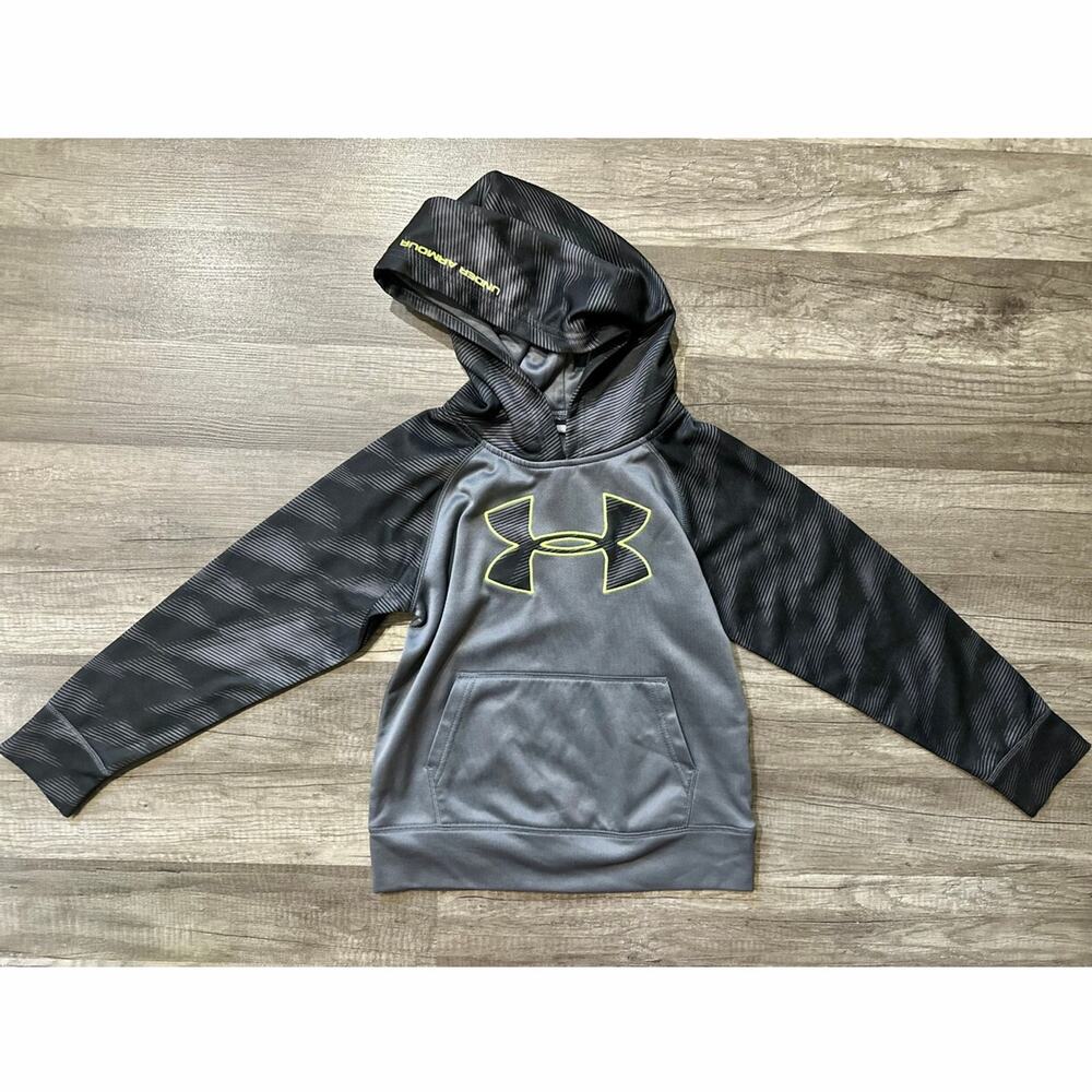 Under Armour Sweatshirt